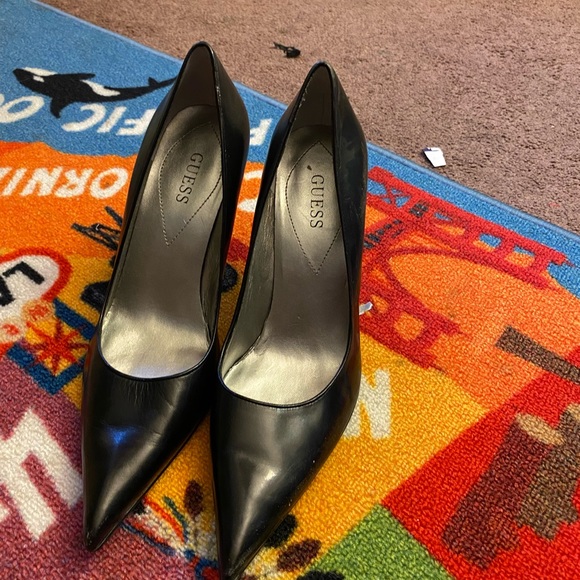 Heels - Picture 4 of 6